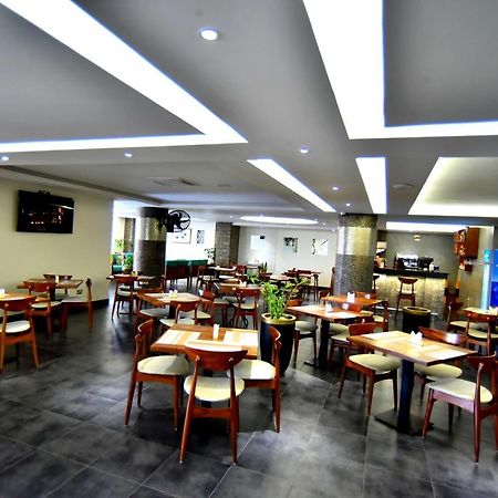Victoria Mews Hotel Καμπάλα Εξωτερικό φωτογραφία