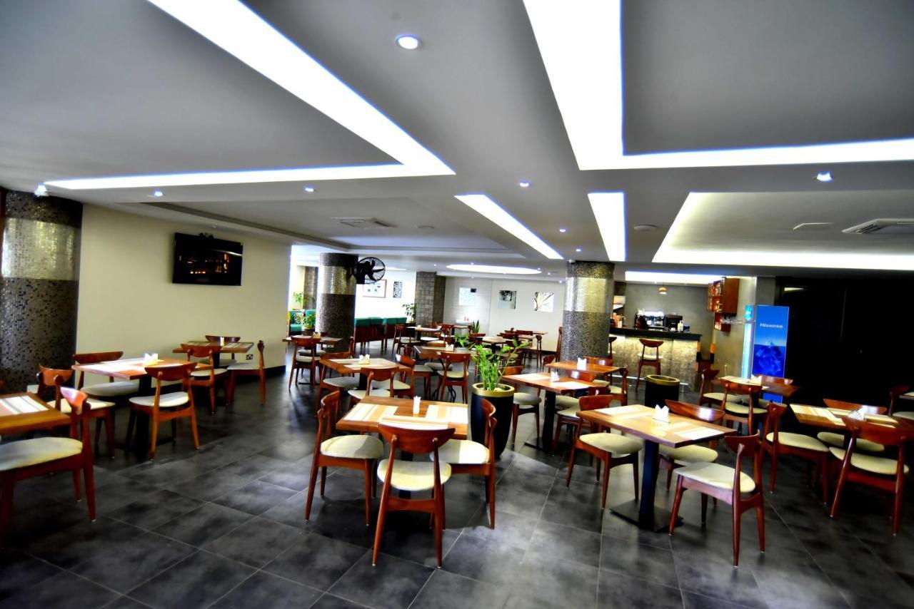Victoria Mews Hotel Καμπάλα Εξωτερικό φωτογραφία