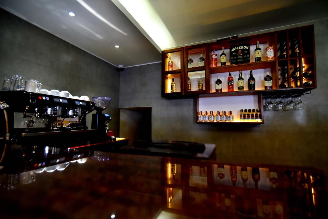 Victoria Mews Hotel Καμπάλα Εξωτερικό φωτογραφία