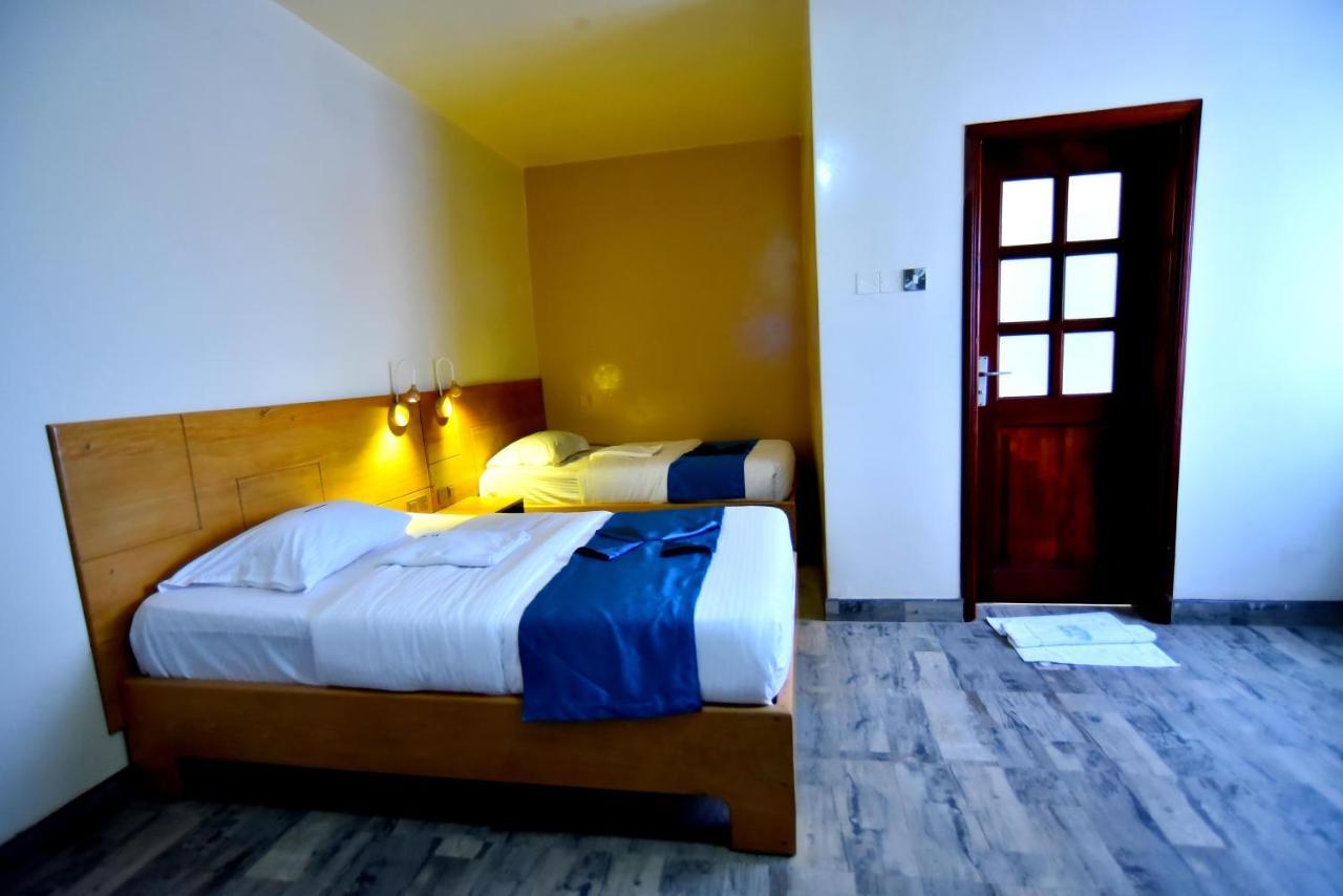 Victoria Mews Hotel Καμπάλα Εξωτερικό φωτογραφία