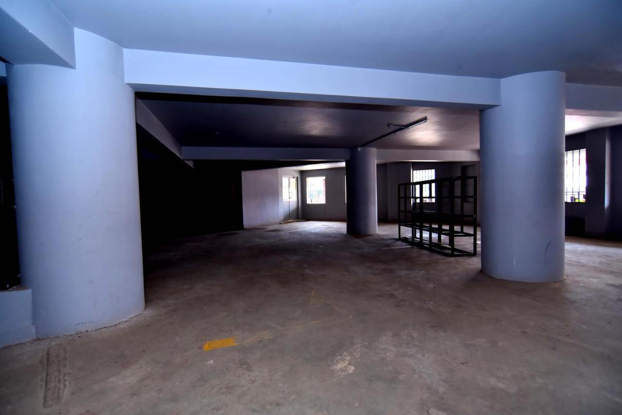 Victoria Mews Hotel Καμπάλα Εξωτερικό φωτογραφία